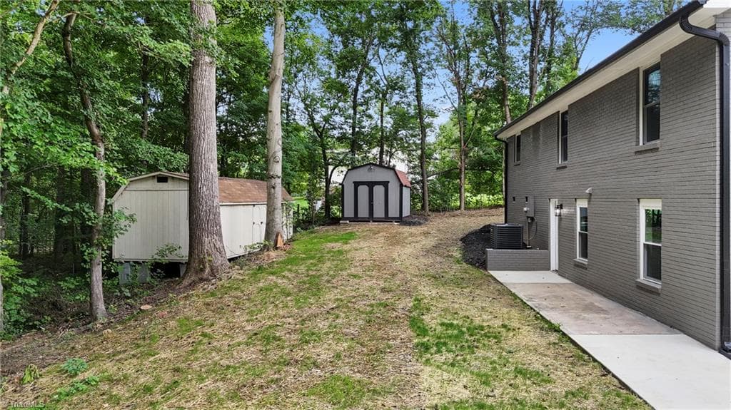 Stick/Site Built at 1855 Stemp Everhart Road, Thomasville NC 27360, photo 11 of 34