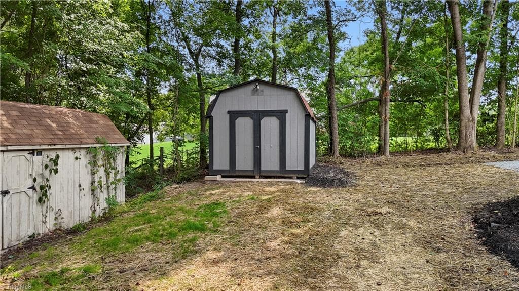 Stick/Site Built at 1855 Stemp Everhart Road, Thomasville NC 27360, photo 31 of 34