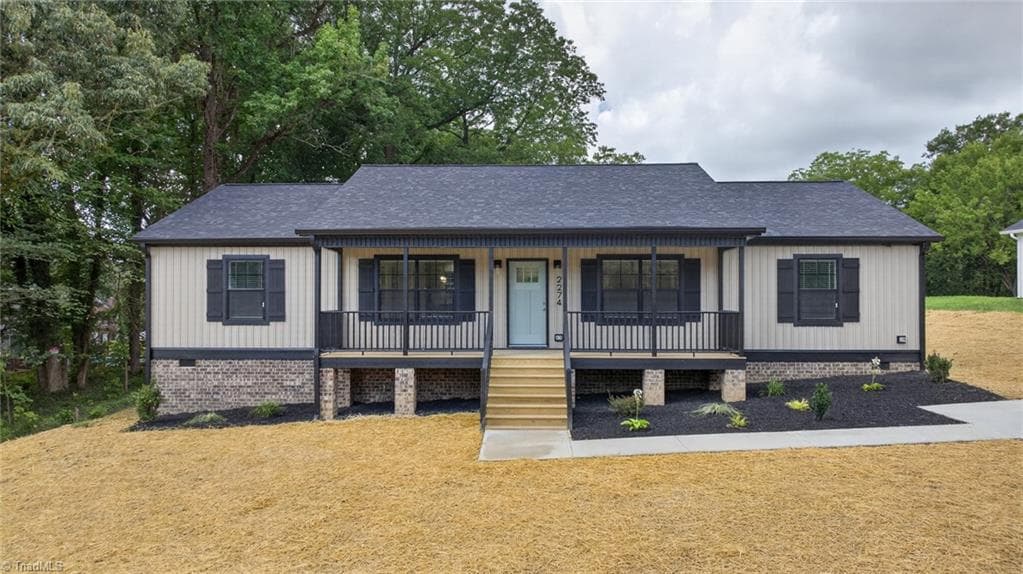 2274 Darwick Road, Winston-Salem NC 27127