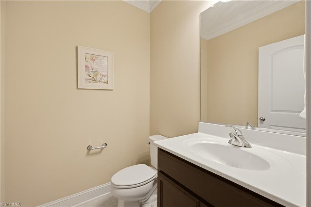 Stick/Site Built at 752 Carneros Circle, High Point NC 27265, photo 13 of 33