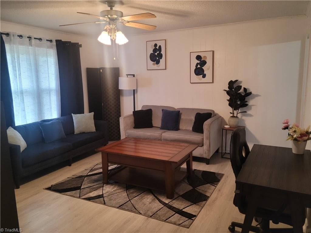 Duplex at 6 Garden Street, Thomasville NC 27360, Thomasville, photo 2 of 31