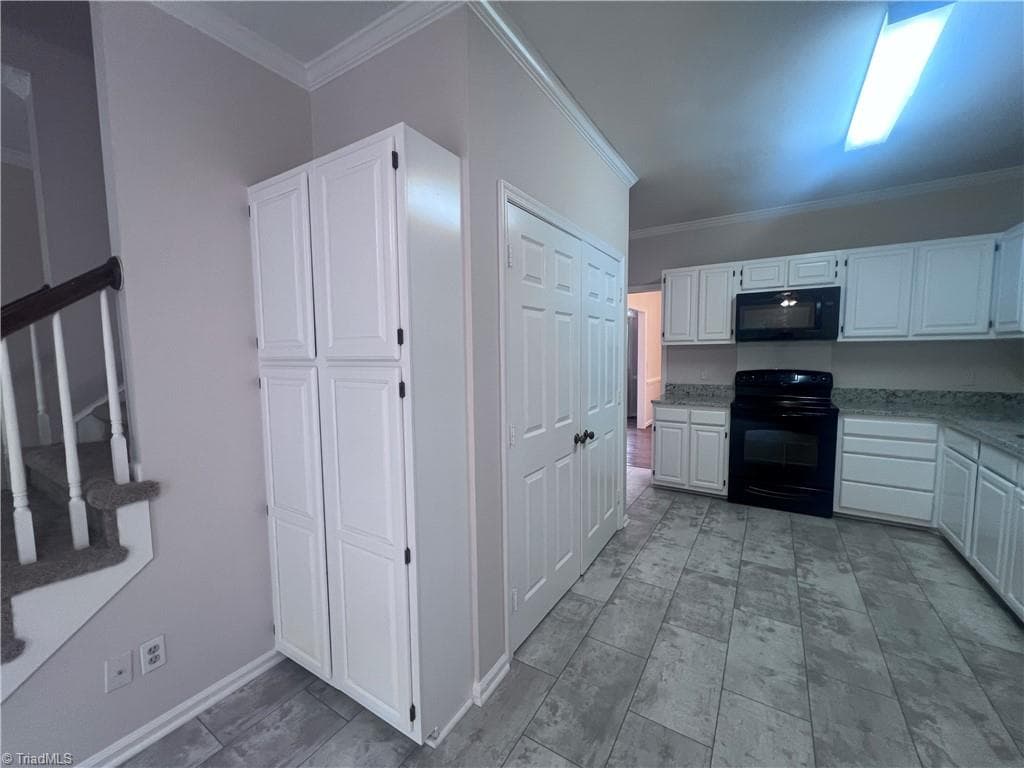 Stick/Site Built at 3705 Cardinal Downs Drive, Greensboro NC 27410, photo 7 of 49