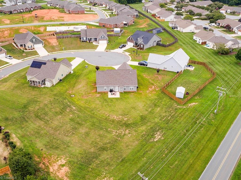 Stick/Site Built at 2125 Kaney Drive, Graham NC 27253, photo 40 of 41