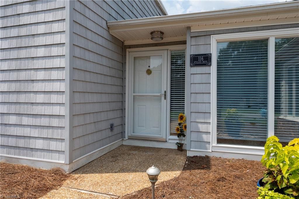 Stick/Site Built at 116 Spyglass Drive, Bermuda Run NC 27006, Bermuda Run, photo 2 of 35