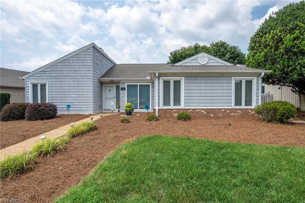 Stick/Site Built at 116 Spyglass Drive, Bermuda Run NC 27006, Bermuda Run, photo 4 of 35