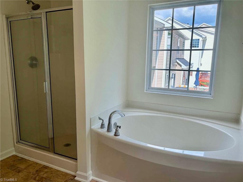 Stick/Site Built at 5268 Ivystone Lane, Winston-Salem NC 27104, Winston-Salem, photo 11 of 14