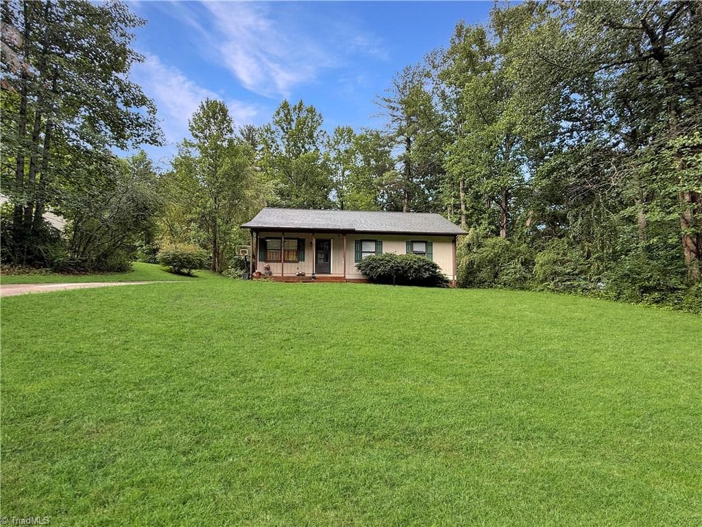 Stick/Site Built at 191 Mill Ridge Road, North Wilkesboro NC 28659, North Wilkesboro, photo 18 of 19