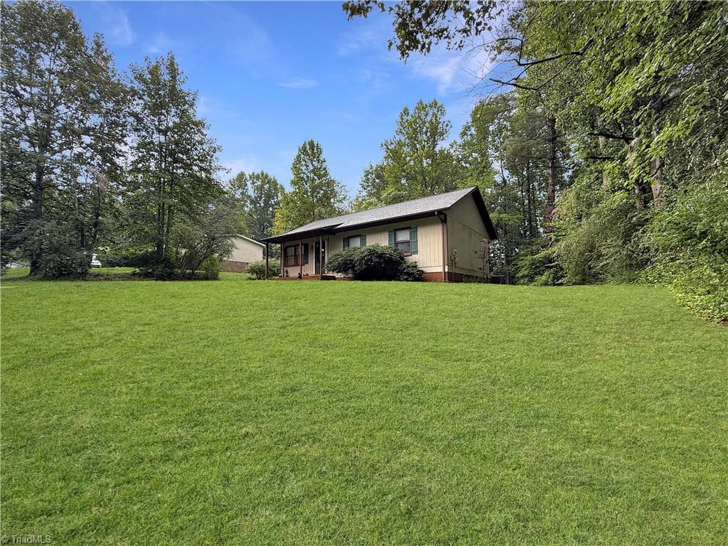 Stick/Site Built at 191 Mill Ridge Road, North Wilkesboro NC 28659, North Wilkesboro, photo 15 of 19