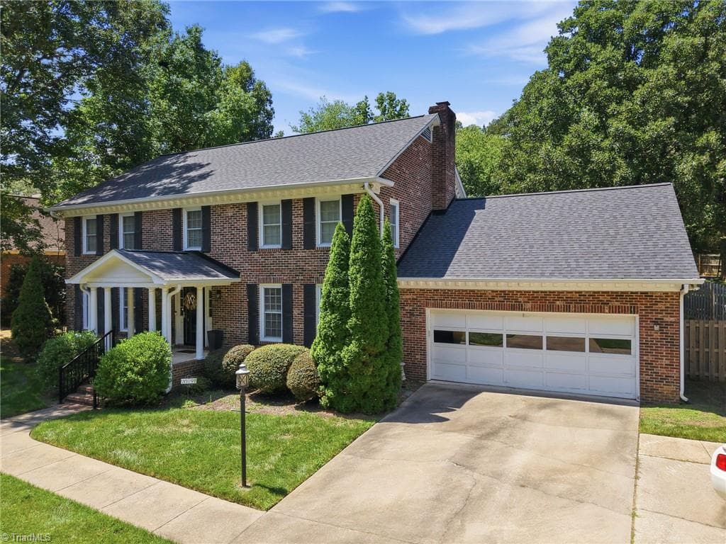Stick/Site Built at 2019 La Dora Drive, High Point NC 27265, photo 2 of 49