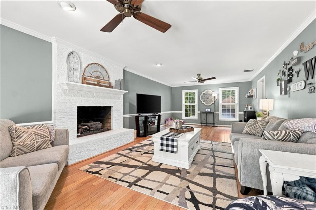 Stick/Site Built at 2019 La Dora Drive, High Point NC 27265, photo 20 of 49