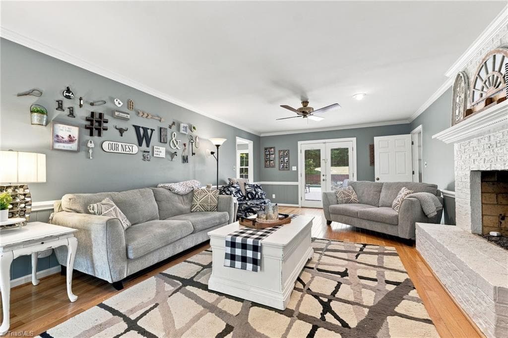 Stick/Site Built at 2019 La Dora Drive, High Point NC 27265, photo 19 of 49