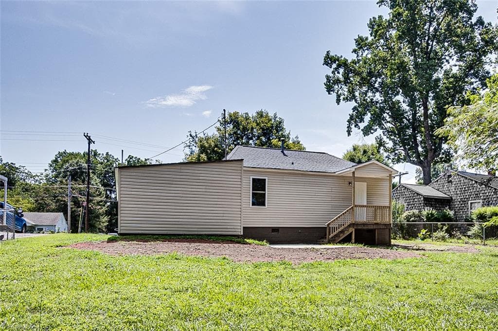 Stick/Site Built at 1510 Valley Ridge Drive, High Point NC 27260, photo 12 of 15