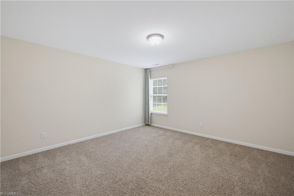 Stick/Site Built at 3540 Lamplight Way, High Point NC 27265, photo 26 of 35