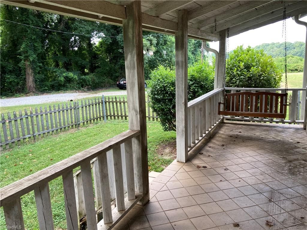 Remarks at 4906 & 4908 Kitty Hawk Road, Greensboro NC 27407, Greensboro, photo 5 of 35