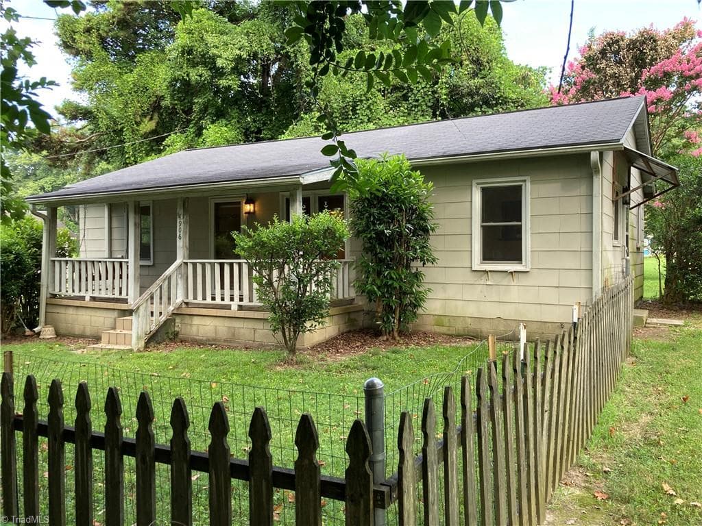 Remarks at 4906 & 4908 Kitty Hawk Road, Greensboro NC 27407, Greensboro, photo 4 of 35