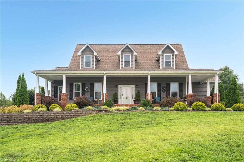 Stick/Site Built at 1819 Merritt Trail, Burlington NC 27217, Burlington, photo 5 of 100