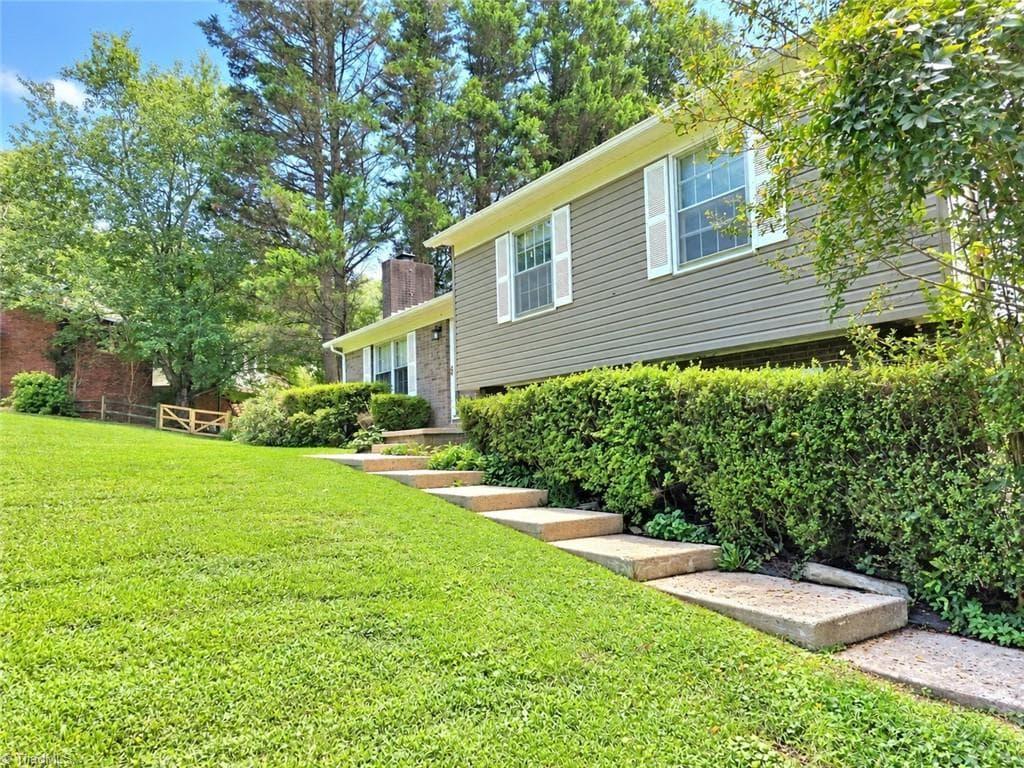 406 Laurel Mountain Road, North Wilkesboro NC 28659