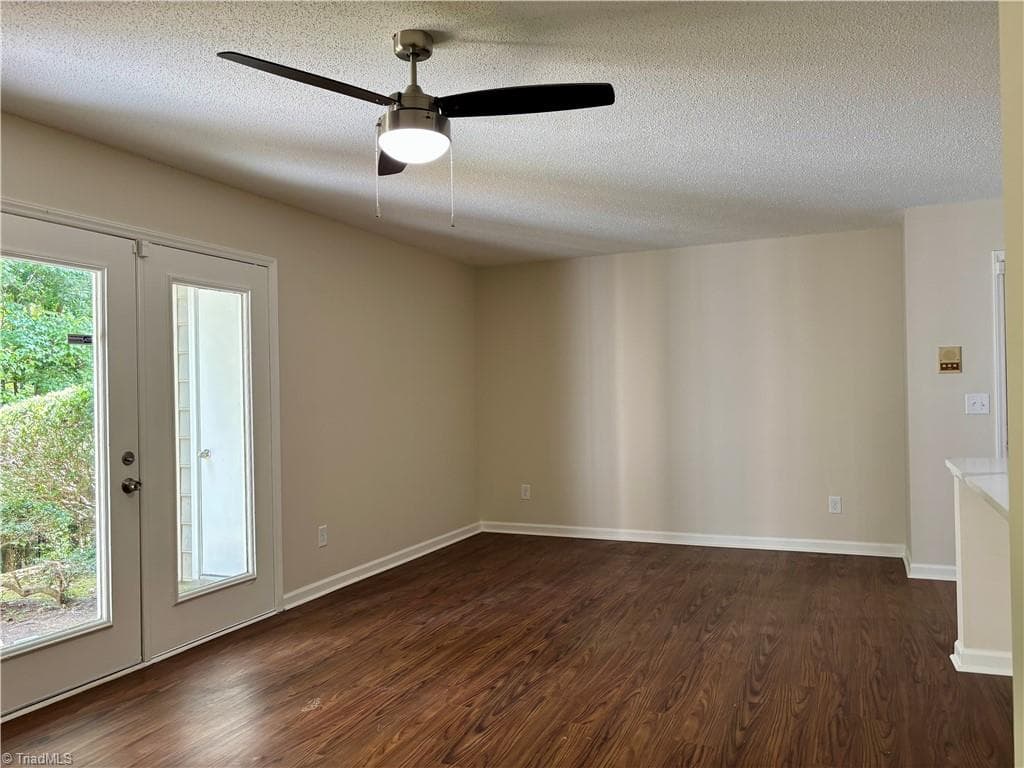 Stick/Site Built at 702 Glendale Drive # C, Greensboro NC 27406, Greensboro, photo 9 of 26