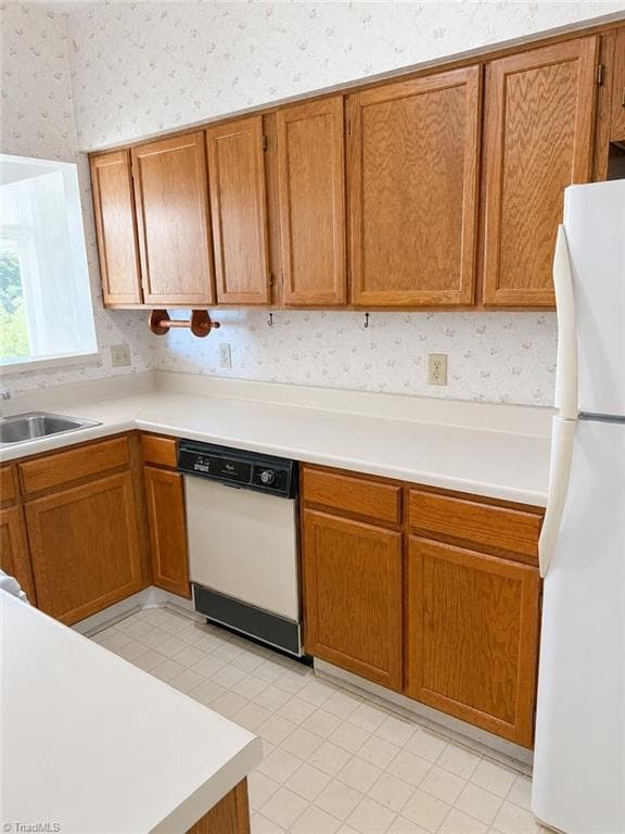 Stick/Site Built at 324 Meadows Circle, Winston-Salem NC 27104, Winston-Salem, photo 3 of 11