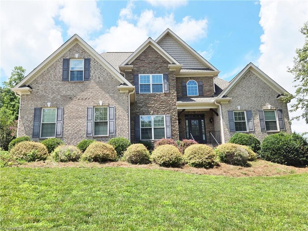 5029 Bennington Way, High Point NC 27262