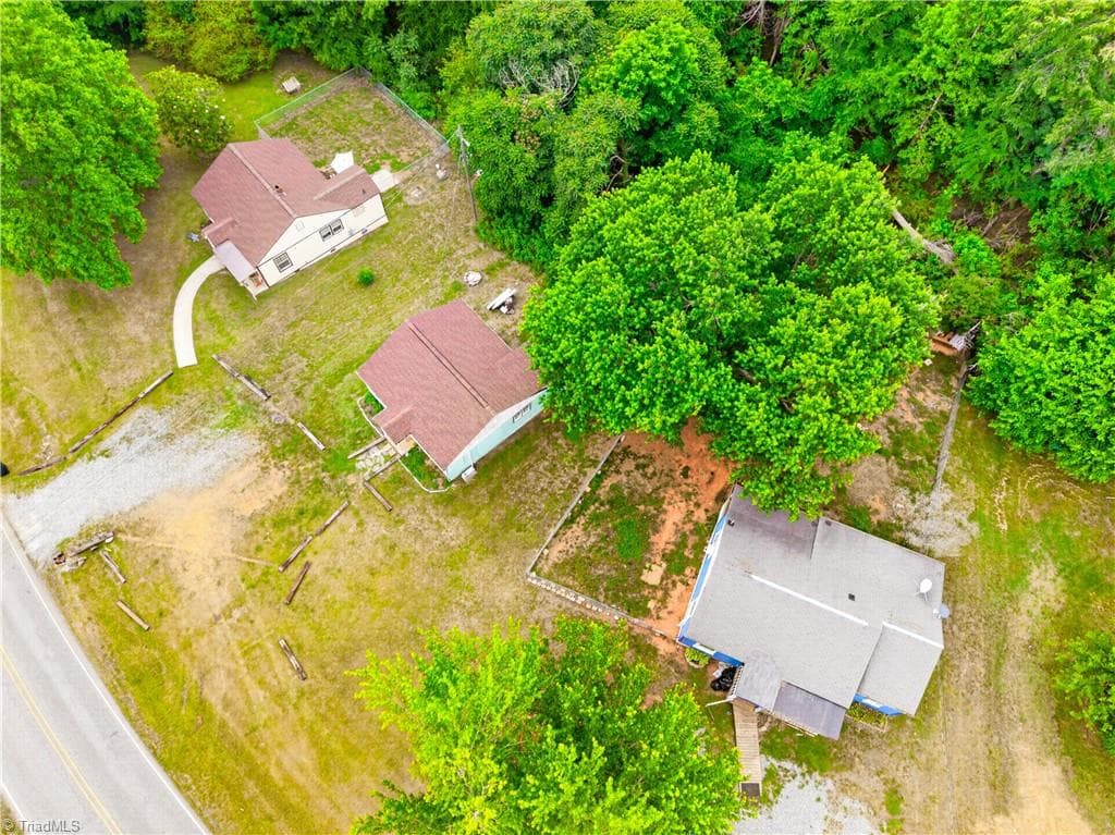 Remarks at 2669 Old Mountain Road, Trinity NC 27370, photo 36 of 50