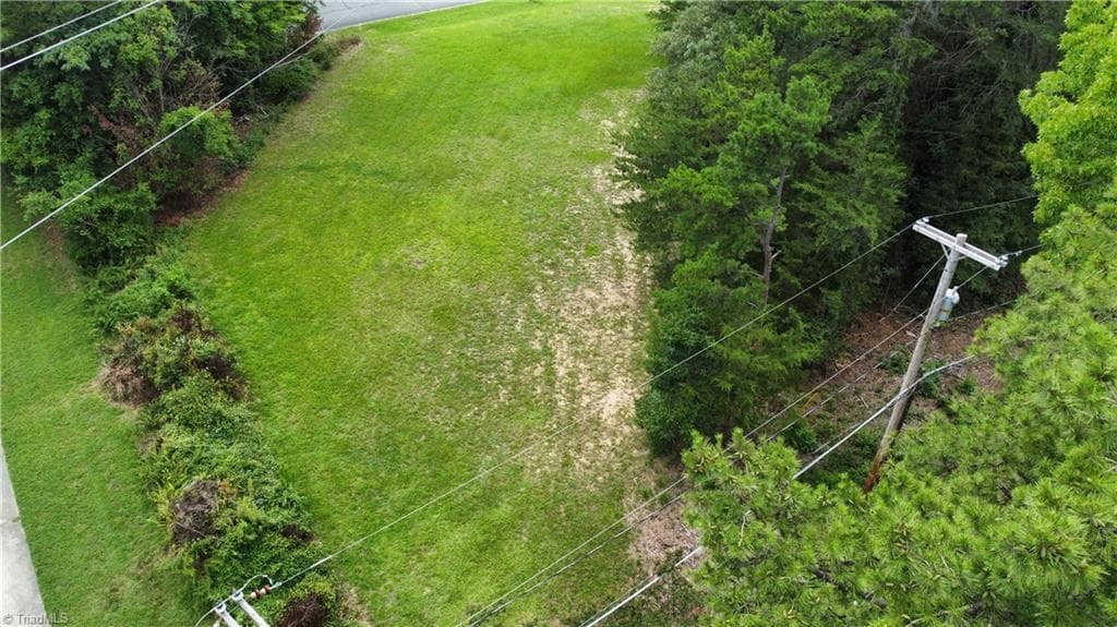 Single Family Residence at 1200 Gatehouse Road, High Point NC 27262, High Point, photo 21 of 24