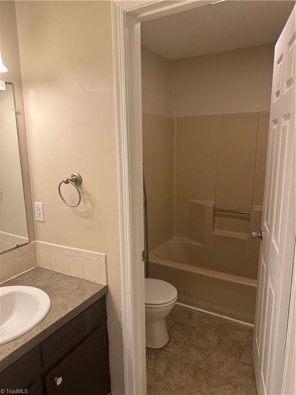 Stick/Site Built at 894 Ridge Court, Winston-Salem NC 27107, photo 17 of 23