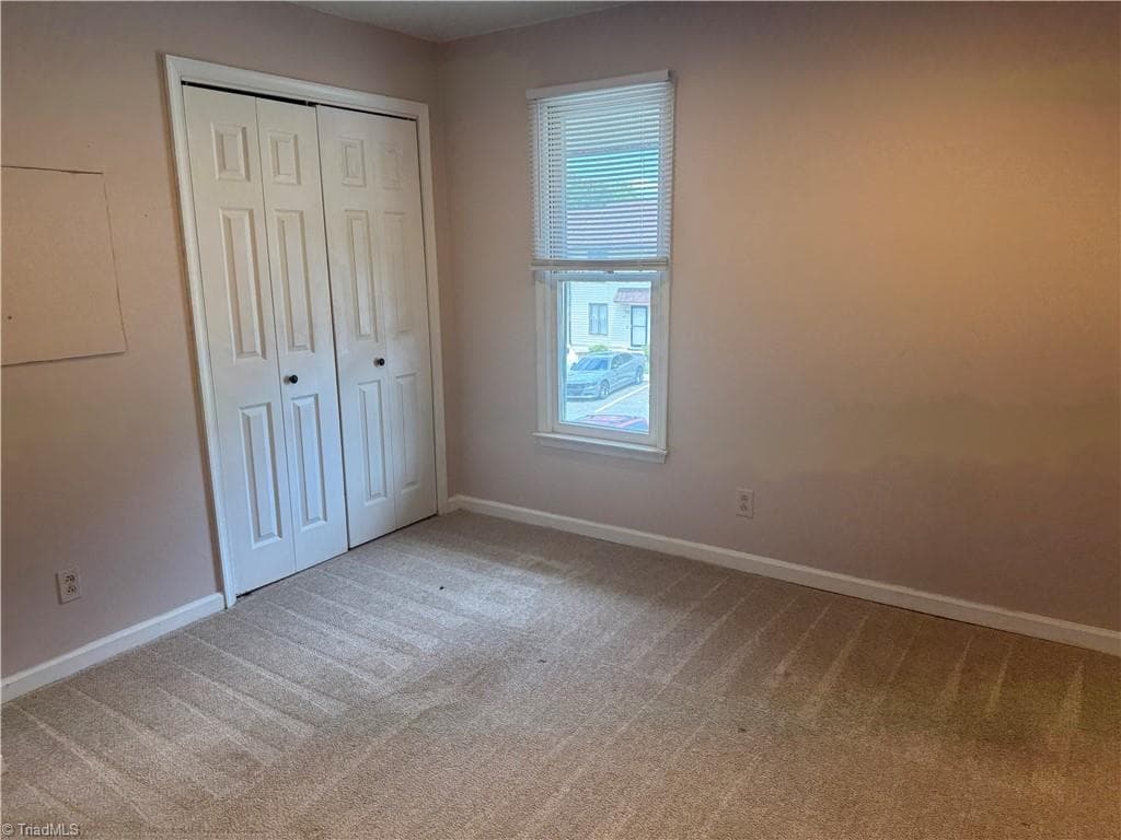 Stick/Site Built at 894 Ridge Court, Winston-Salem NC 27107, photo 19 of 23