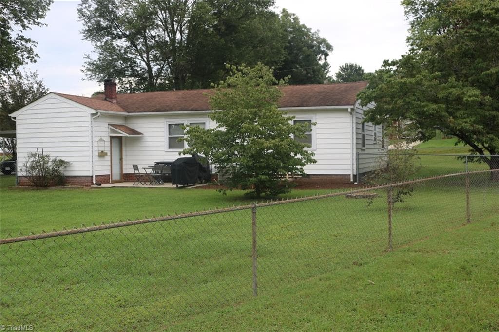 Stick/Site Built at 106 Mohawk Drive, King NC 27021, King, photo 33 of 34