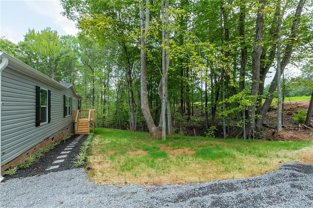 Manufactured Home at 2746 Sowers Road, Lexington NC 27299, Lexington, photo 4 of 47
