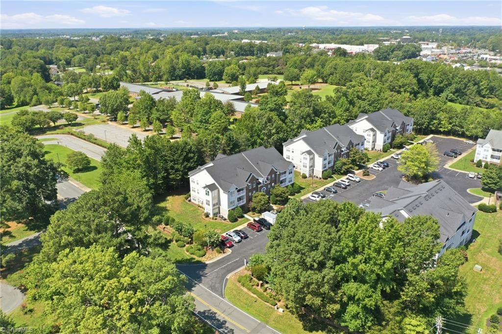 Stick/Site Built at 2221 Delaney Drive # 112, Burlington NC 27215, Burlington, photo 5 of 25