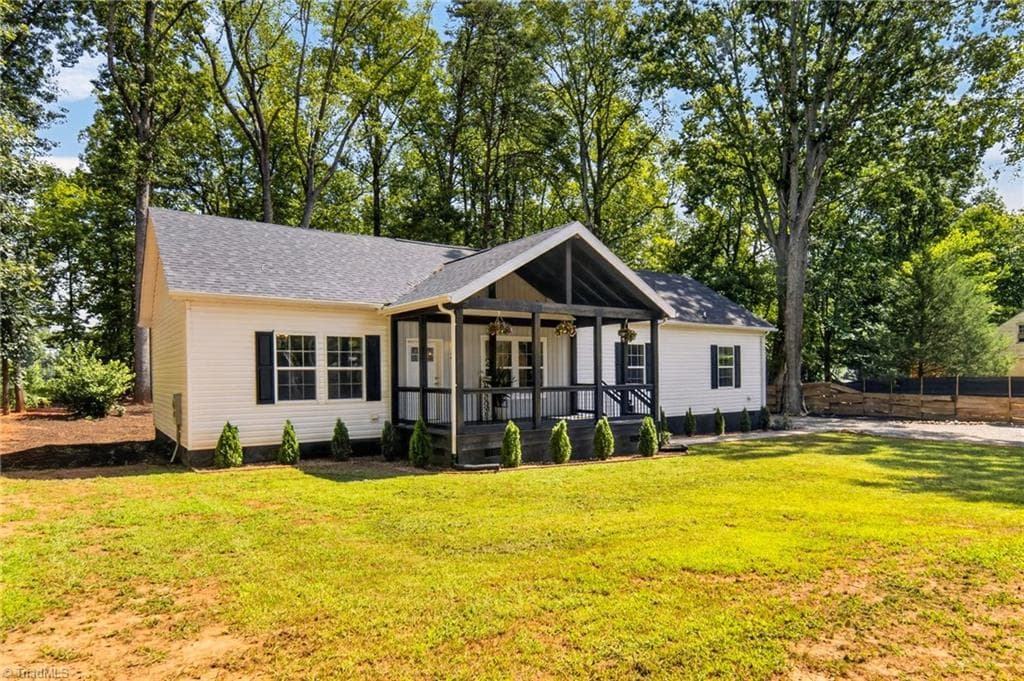 Modular at 7416 Friendship Church Road, Browns Summit NC 27214, Browns Summit, photo 6 of 47