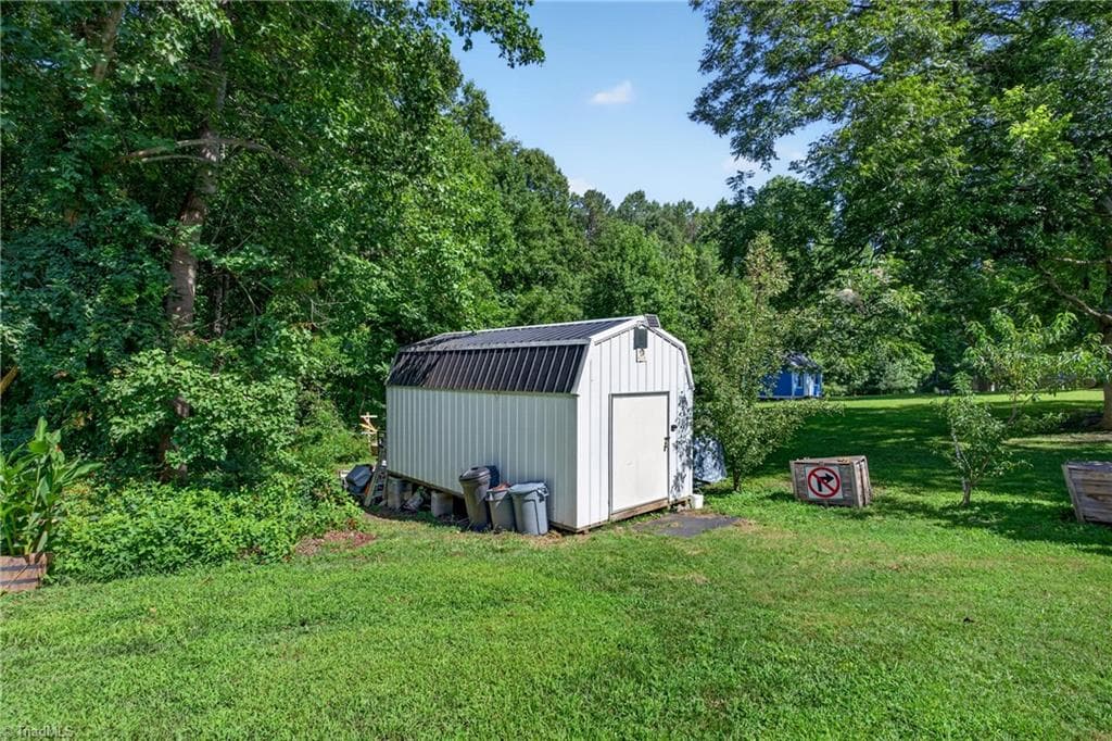 Stick/Site Built at 4351 Bowman Avenue, Randleman NC 27317, photo 45 of 47