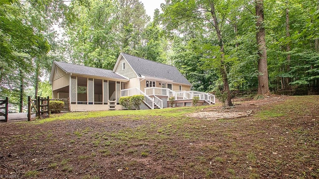 Stick/Site Built at 5605 Buckhorn Road, Winston-Salem NC 27104, Winston-Salem, photo 2 of 24