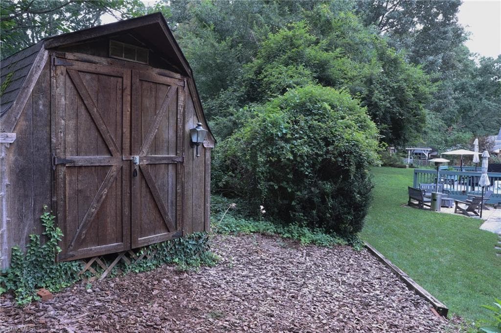 Stick/Site Built at 117 Marian Lane, Winston-Salem NC 27104, Winston-Salem, photo 24 of 29