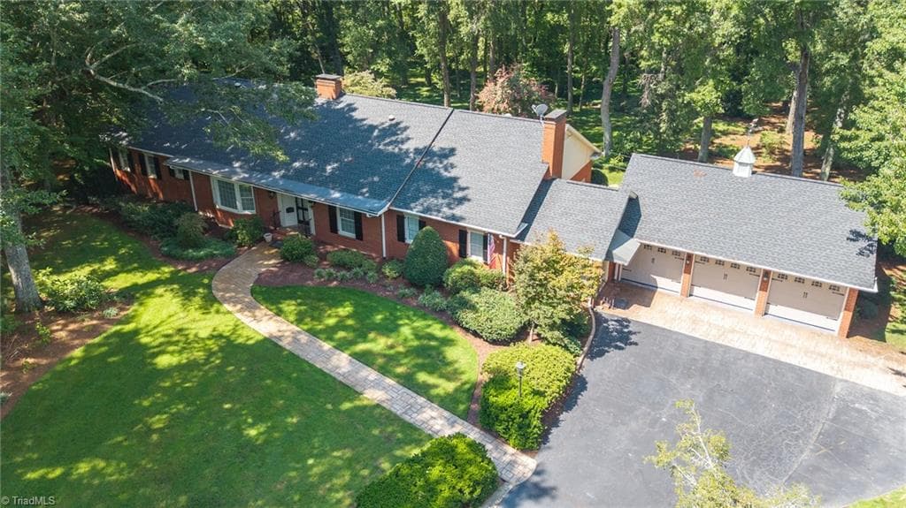 Stick/Site Built at 3036 N Fairway Drive, Burlington NC 27215, Burlington, photo 71 of 98