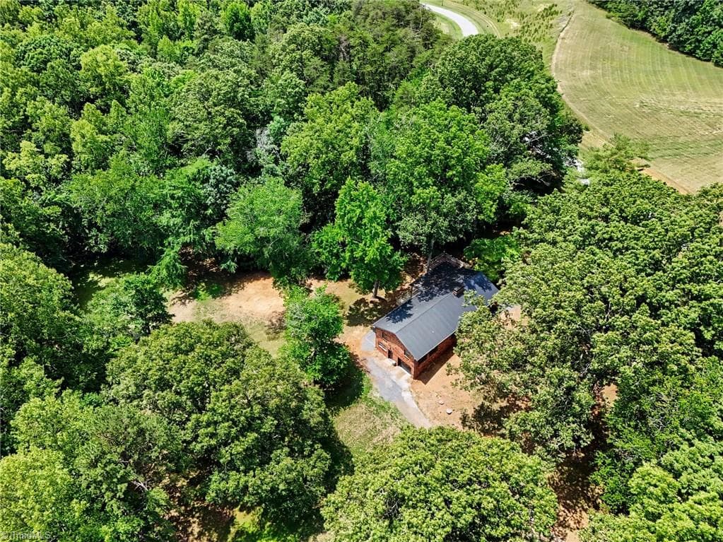 Stick/Site Built at 3318 Oak Ridge Road, Summerfield NC 27358, Summerfield, photo 89 of 98