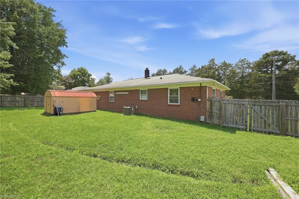 Stick/Site Built at 4358 Gumtree Road, Winston-Salem NC 27107, Winston-Salem, photo 45 of 50