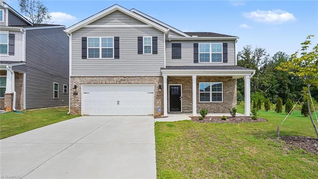 Stick/Site Built at 6585 Clark Creek Trail, Whitsett NC 27377, photo 6 of 31