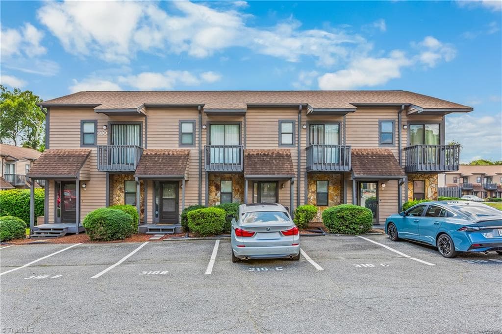 310 Vista Circle # C, Winston-Salem NC 27106