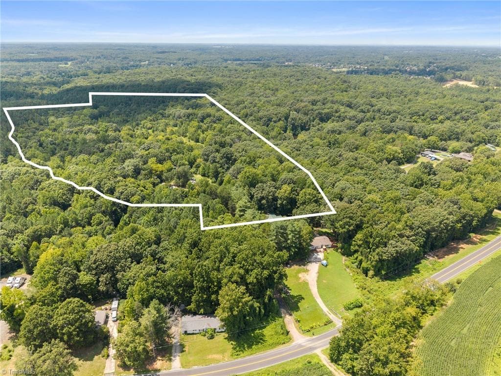 205 Alex Hayes Road, Clemmons NC 27012