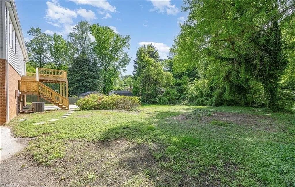 Stick/Site Built at 305 Rollingwood Road, Jamestown NC 27282, Jamestown, photo 27 of 30