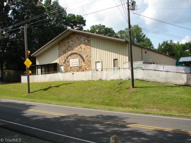 Remarks at 1267 E Salisbury Street, Asheboro NC 27203, Asheboro, photo 18 of 29