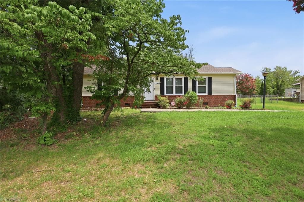 Stick/Site Built at 2915 Moser Road, Greensboro NC 27406, photo 3 of 30