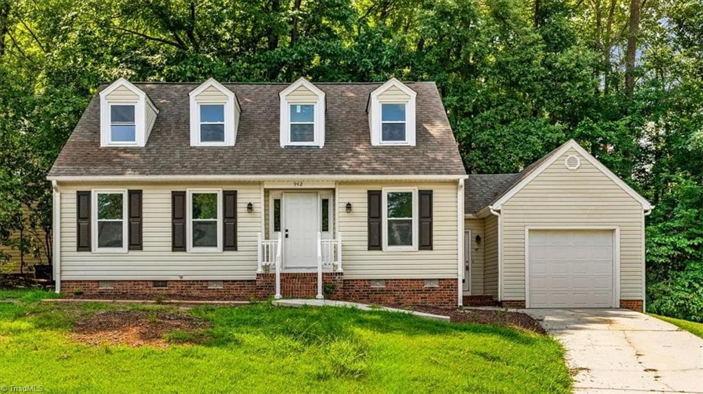 942 Chatfield Drive, Jamestown NC 27282