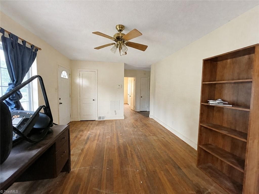 Stick/Site Built at 1212 Portland Street, Greensboro NC 27403, photo 3 of 22