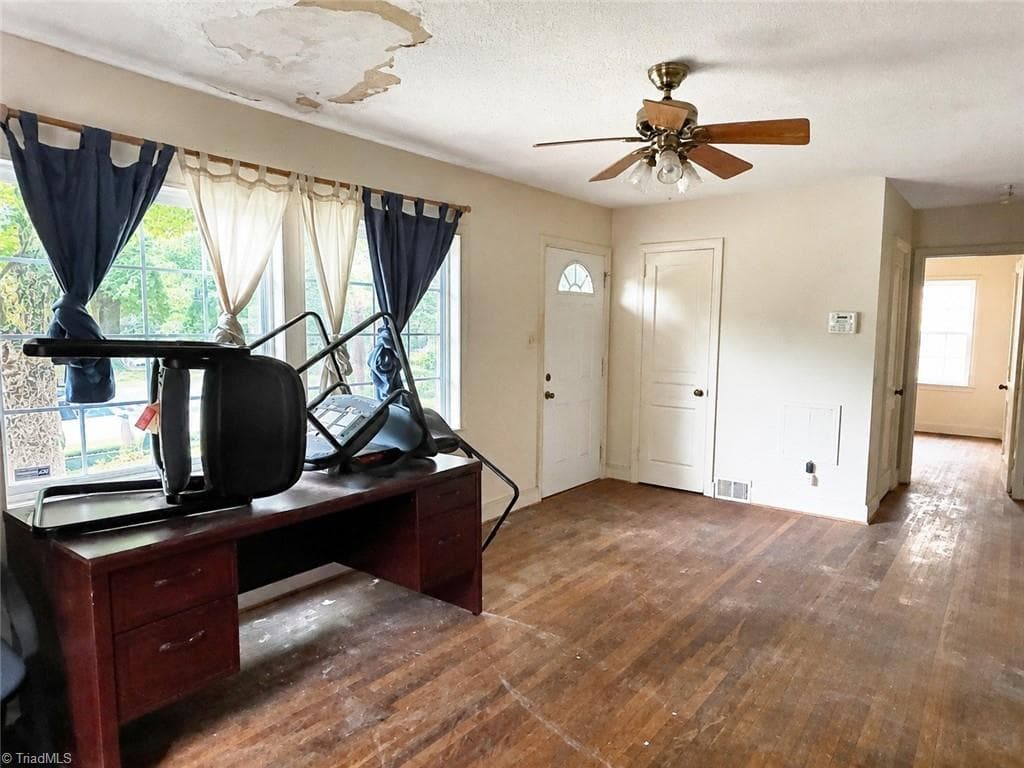 Stick/Site Built at 1212 Portland Street, Greensboro NC 27403, photo 5 of 22
