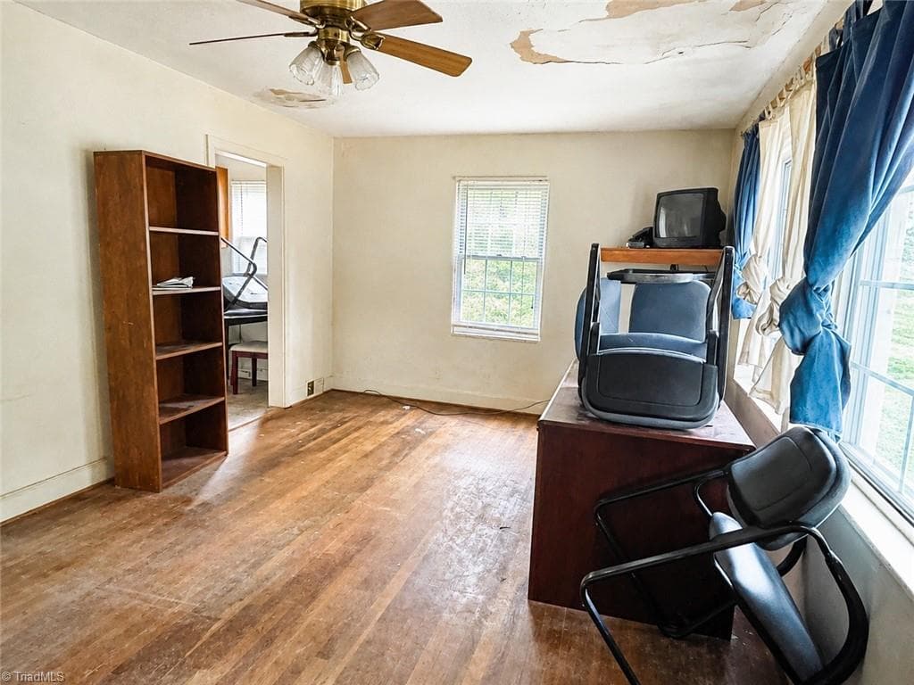 Stick/Site Built at 1212 Portland Street, Greensboro NC 27403, photo 4 of 22