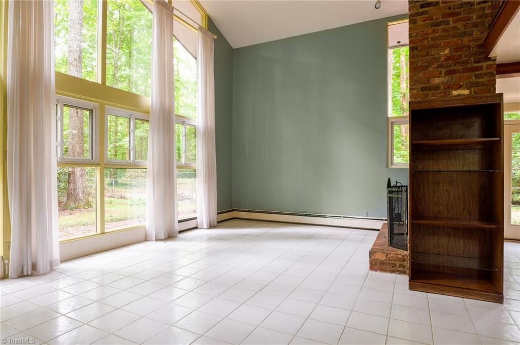 219 Buttercup Drive, Jamestown NC 27282