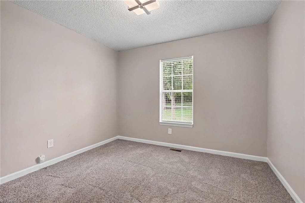 Stick/Site Built at 100 Birch Tree Lane, Thomasville NC 27360, photo 14 of 18